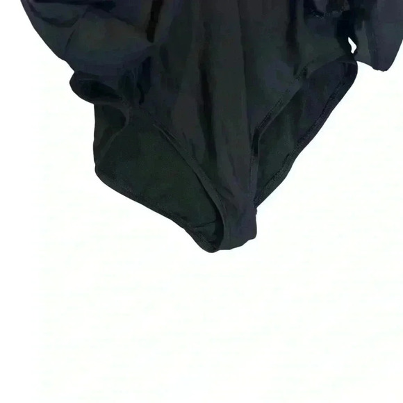 Beachscene Collection Black And White Swim Dress One Piece Swimsuit Women’s 10 - Picture 4 of 11